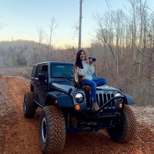 Meet Your Posher, Jasmine